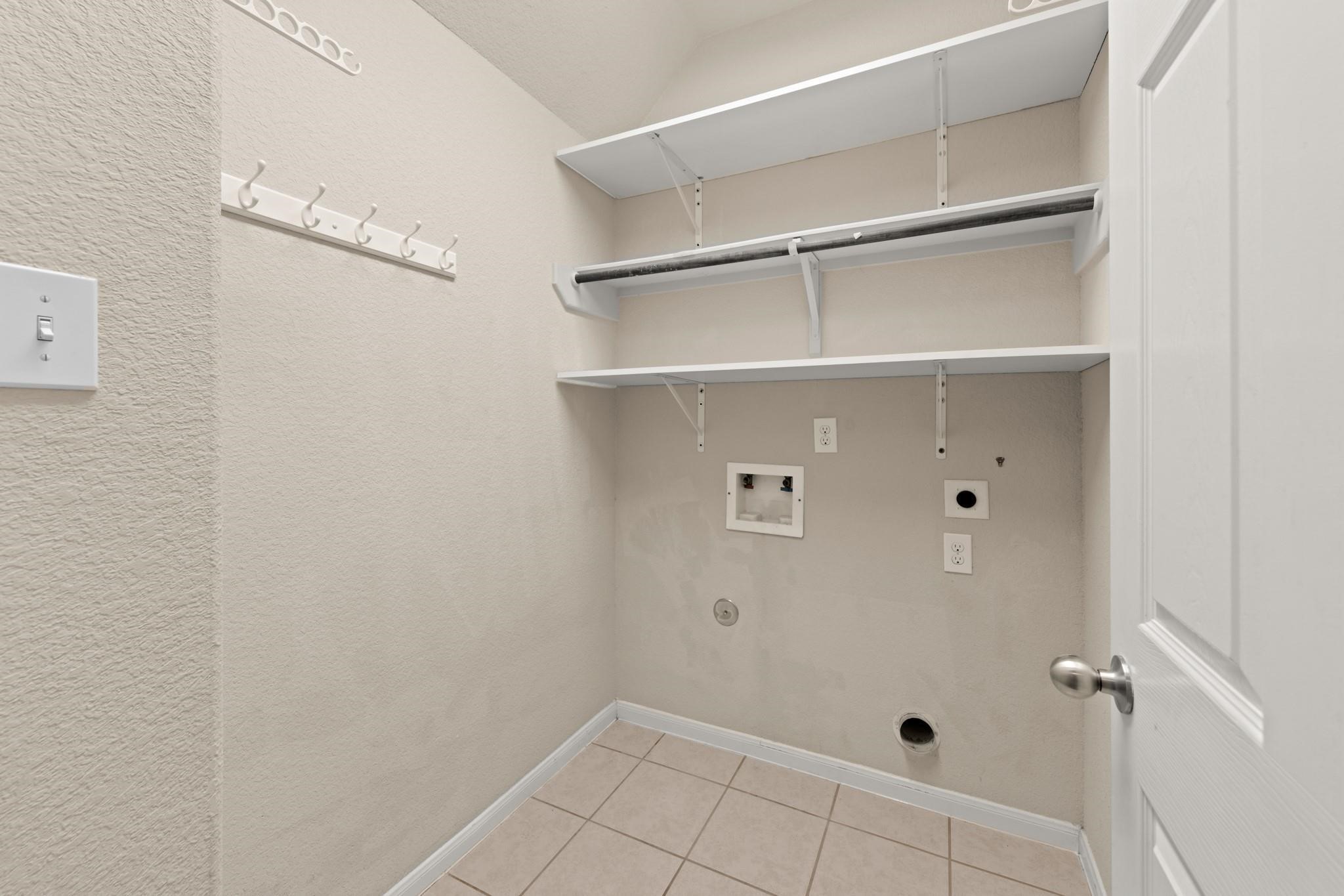 6103 Schaumburg Drive Property Photo 17