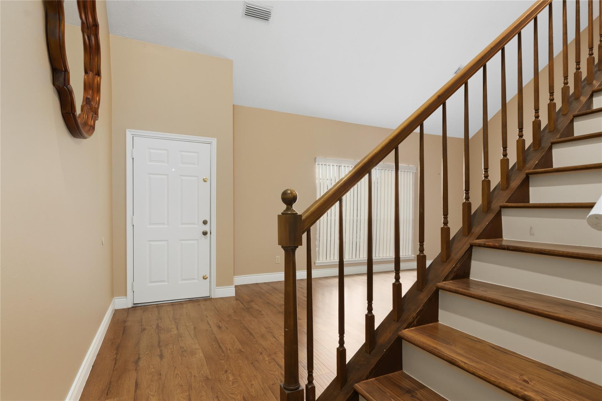 12176 Beamer Road, Houston Tx 77089 Property Photo 5
