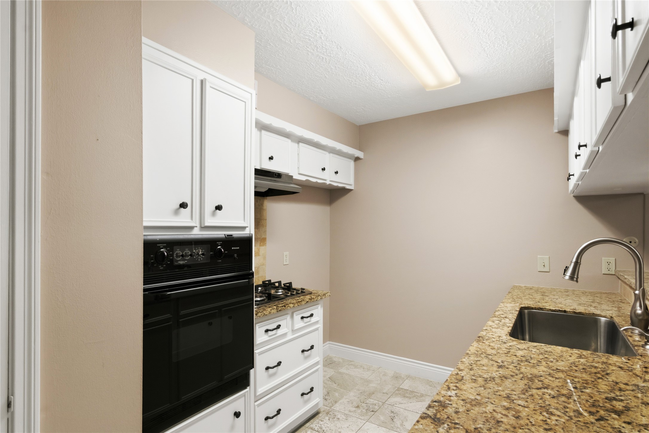 12176 Beamer Road Property Photo 9
