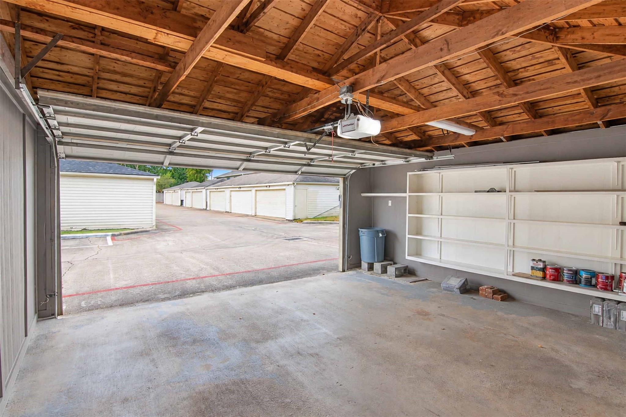 12176 Beamer Road, Houston Tx 77089 Property Photo 22