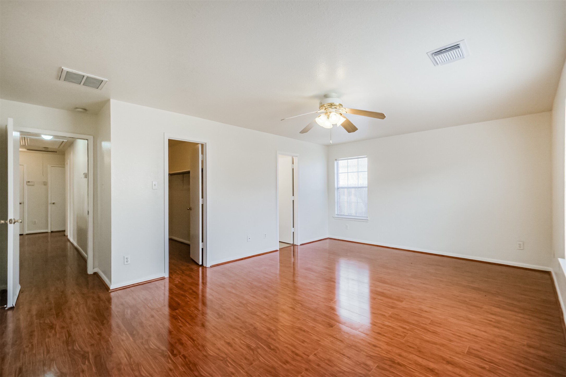 9603 Milas Way Property Photo 16