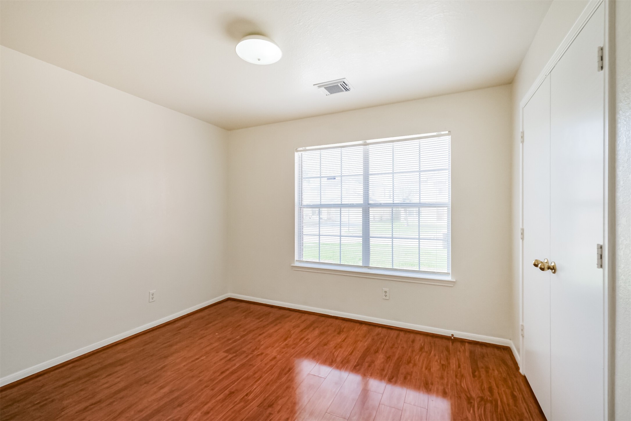 9603 Milas Way Property Photo 23