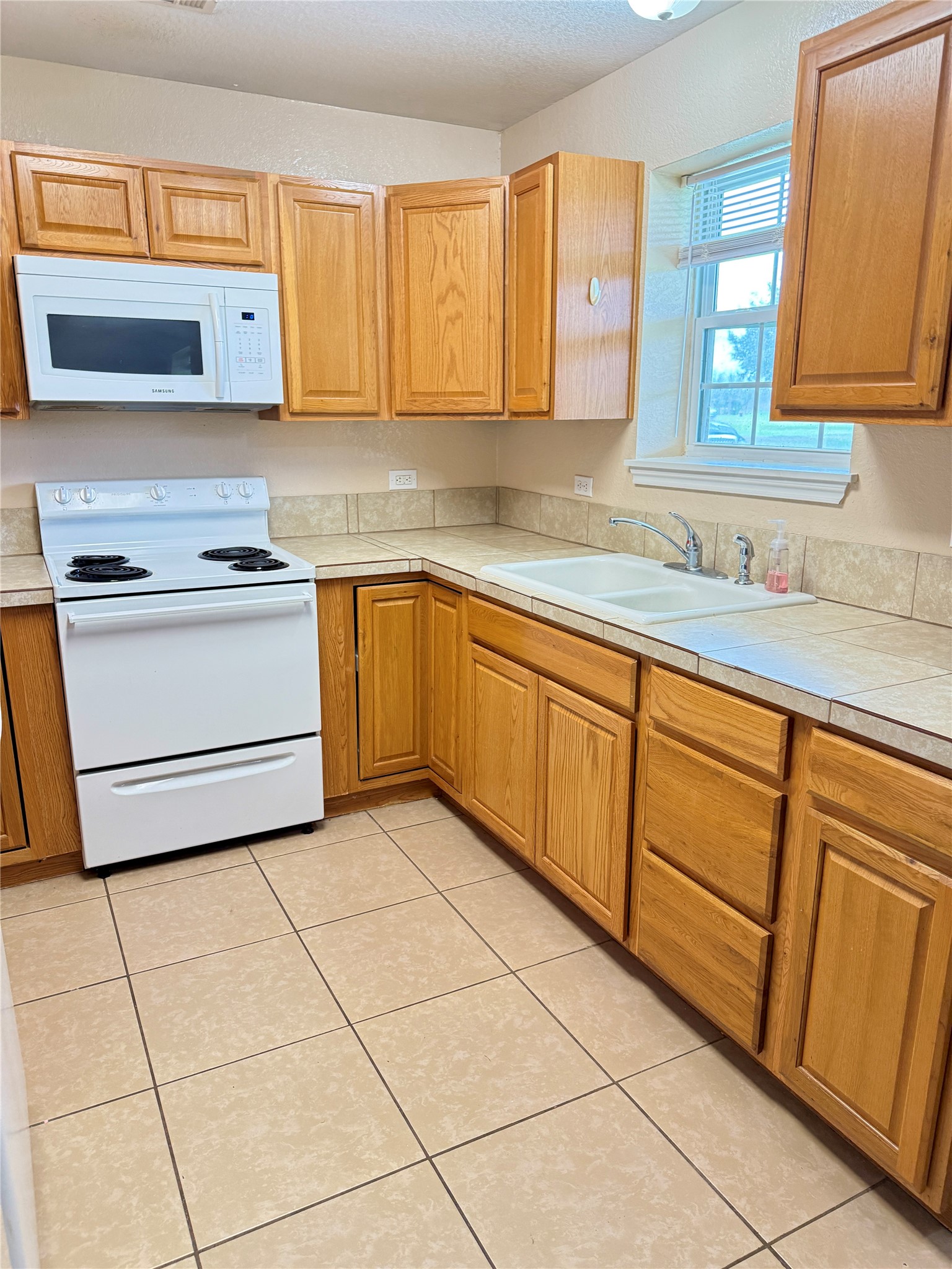 5939 Fm 1459 Road Property Photo 4