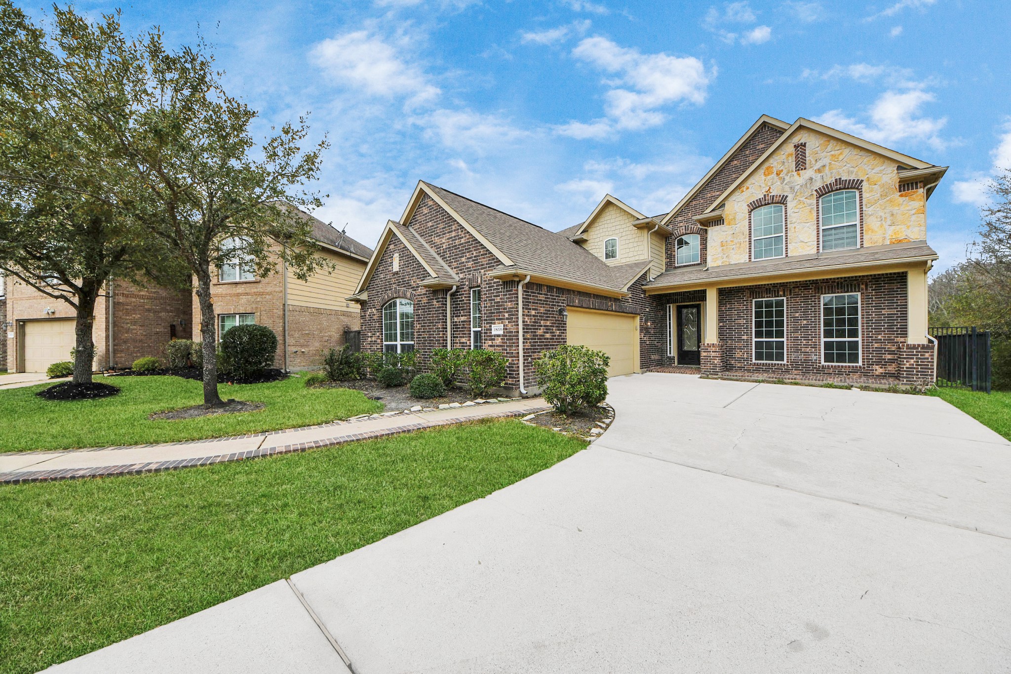 18006 E Williams Bend Drive Property Photo 12
