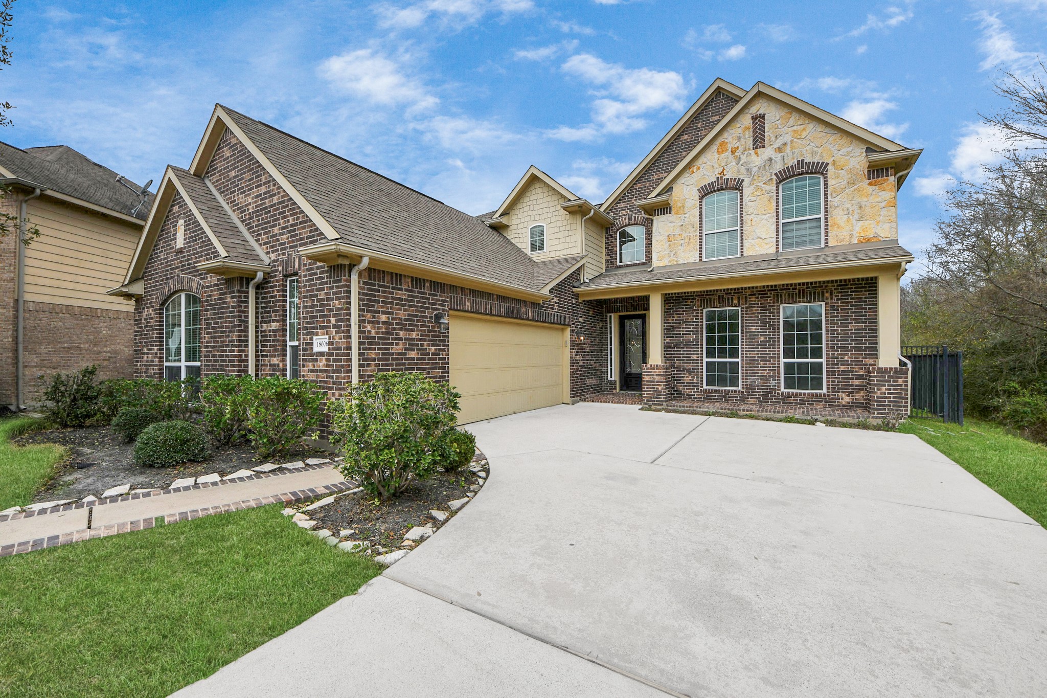 18006 E Williams Bend Drive Property Photo 13