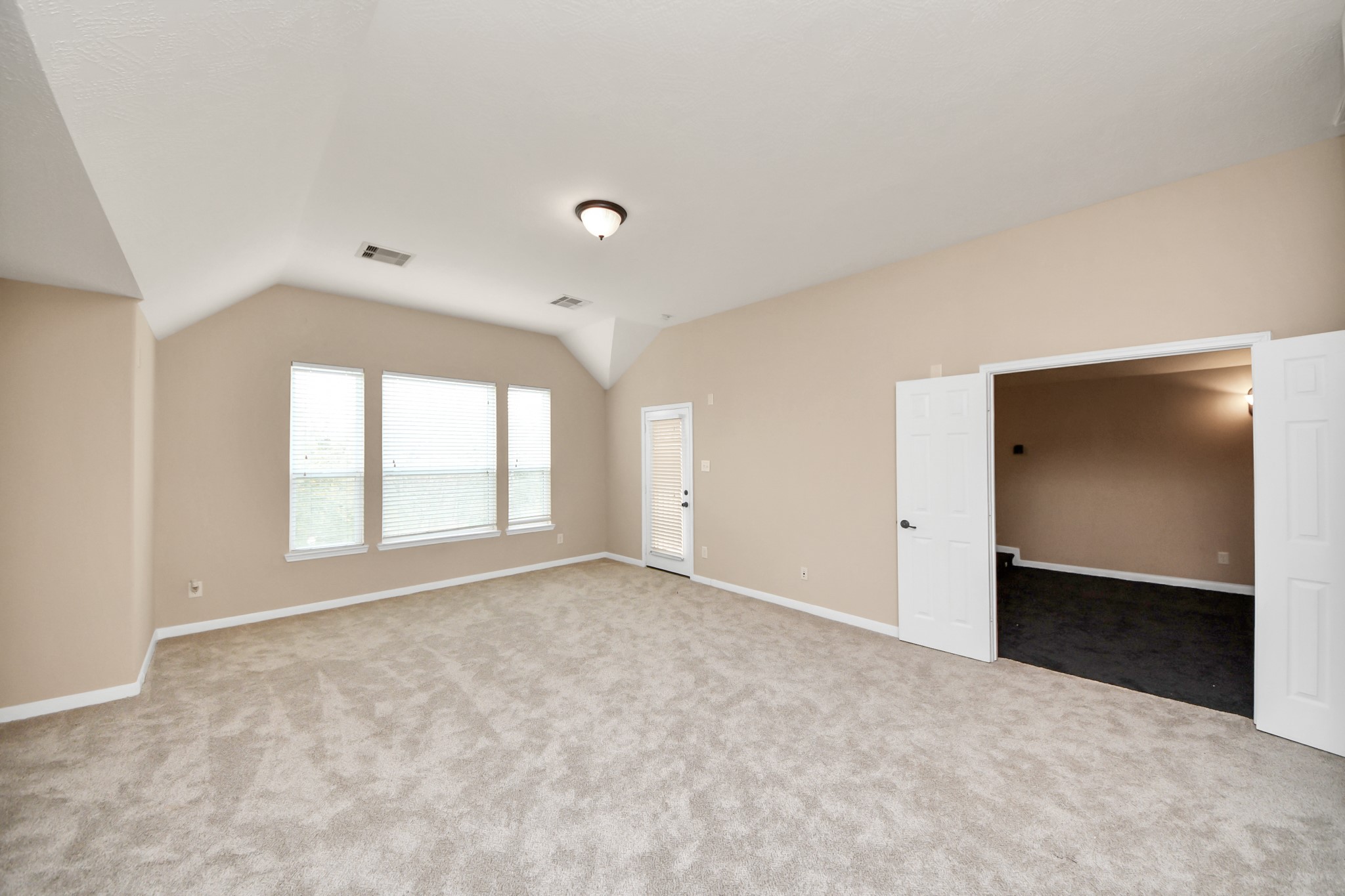18006 E Williams Bend Drive Property Photo 46