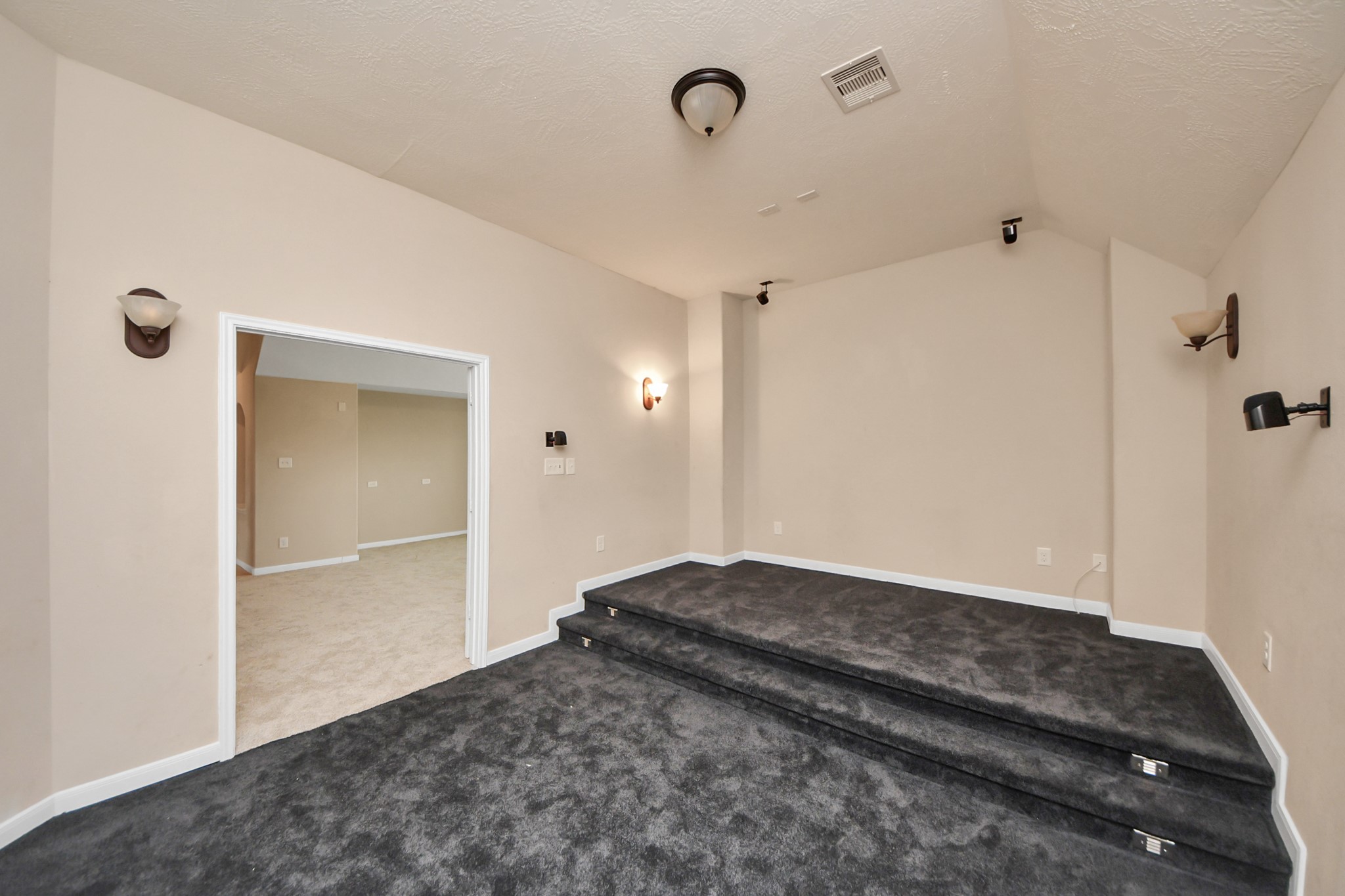 18006 E Williams Bend Drive Property Photo 49