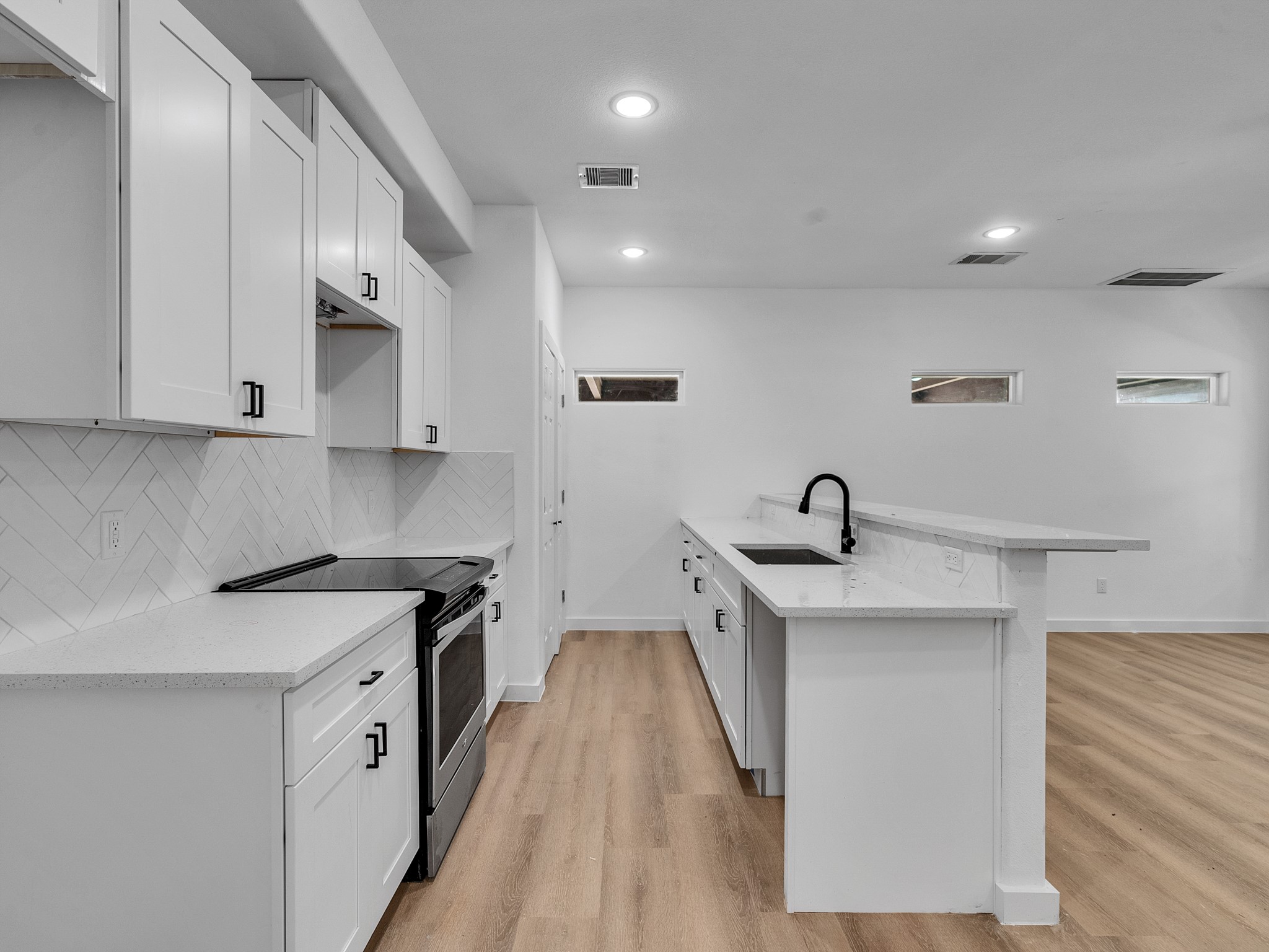 8407 Mahalia Unit A/b Drive Property Photo 6