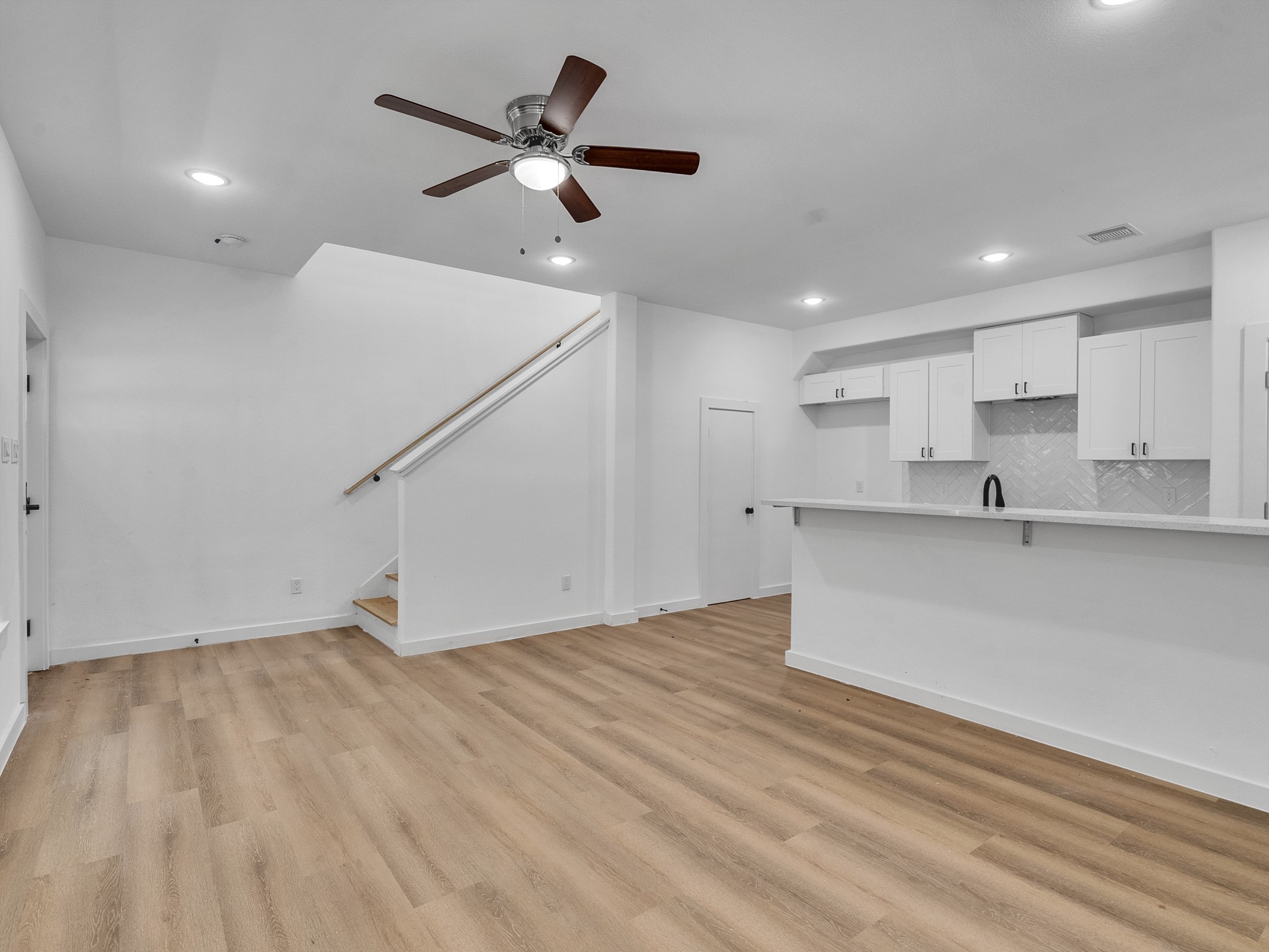 8407 Mahalia Unit A/b Drive Property Photo 14