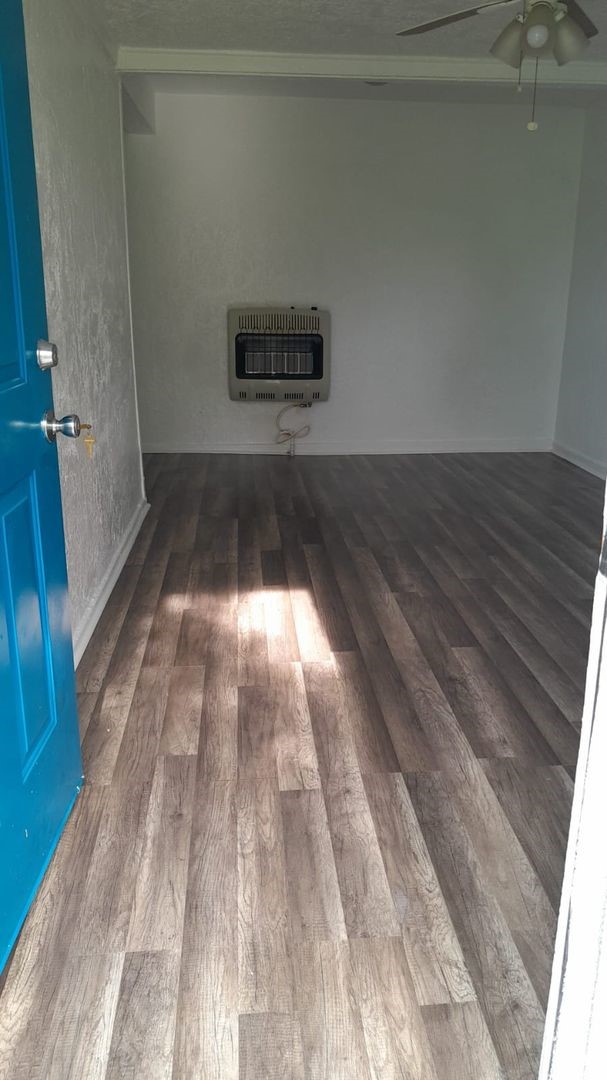2405 Franklin Street Property Photo 2