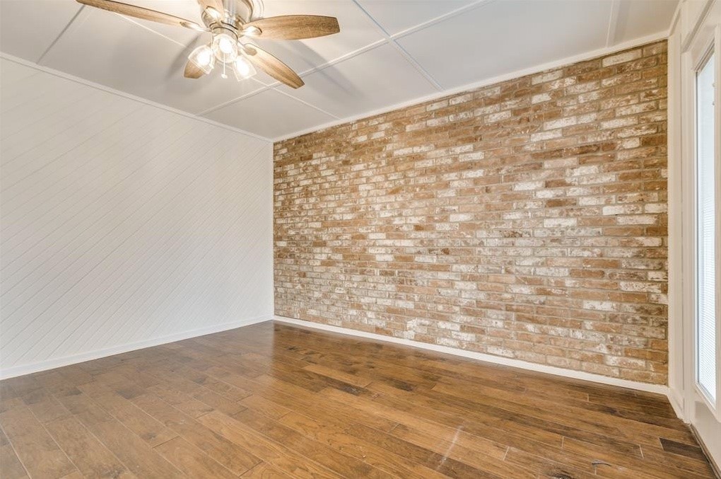 357 N Post Oak Lane 304 Property Photo 20