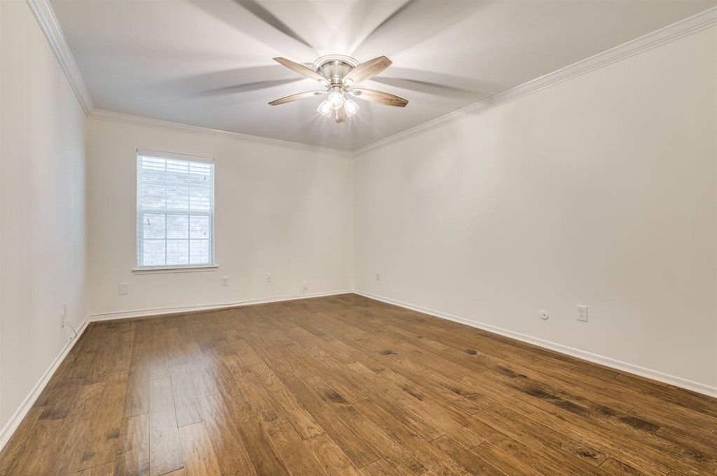 357 N Post Oak Lane 304 Property Photo 23