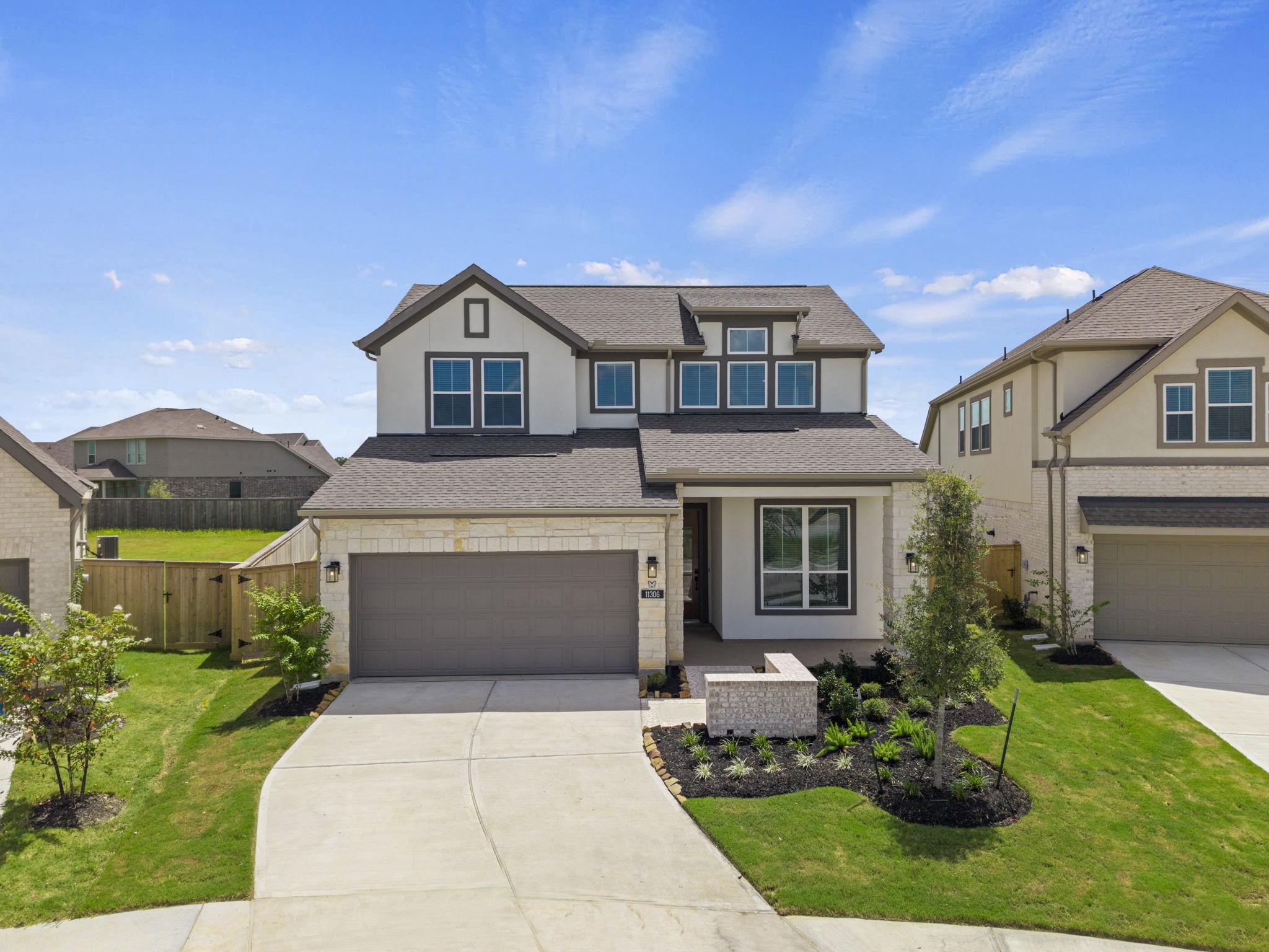 11306 Flower Petal Court Property Photo 1