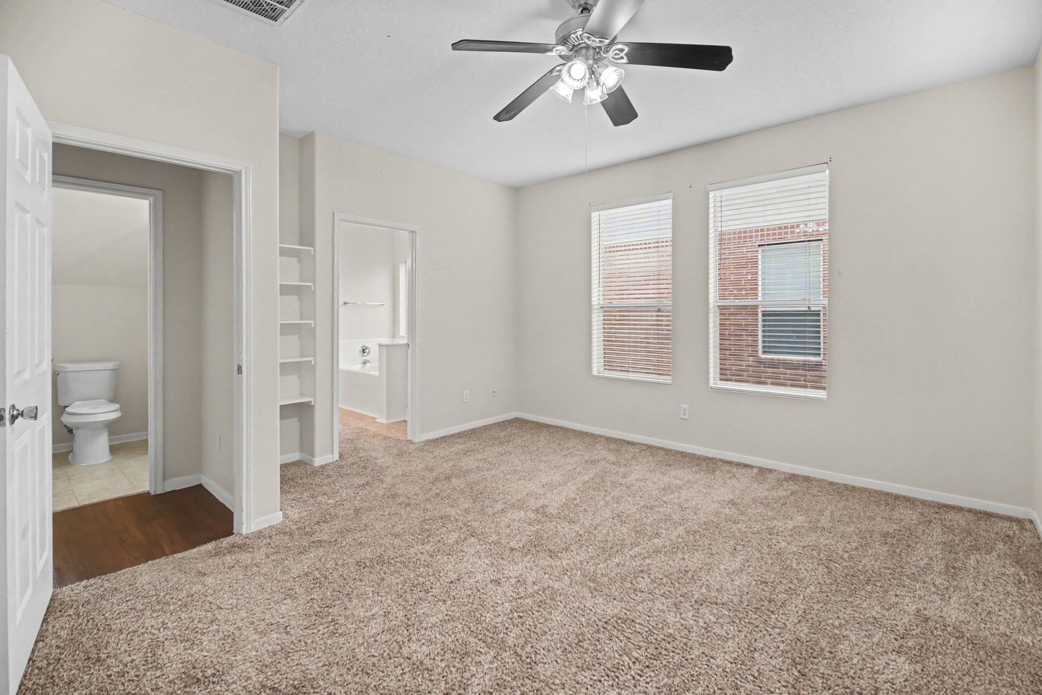 18519 Alemarble Oak Street Property Photo 5