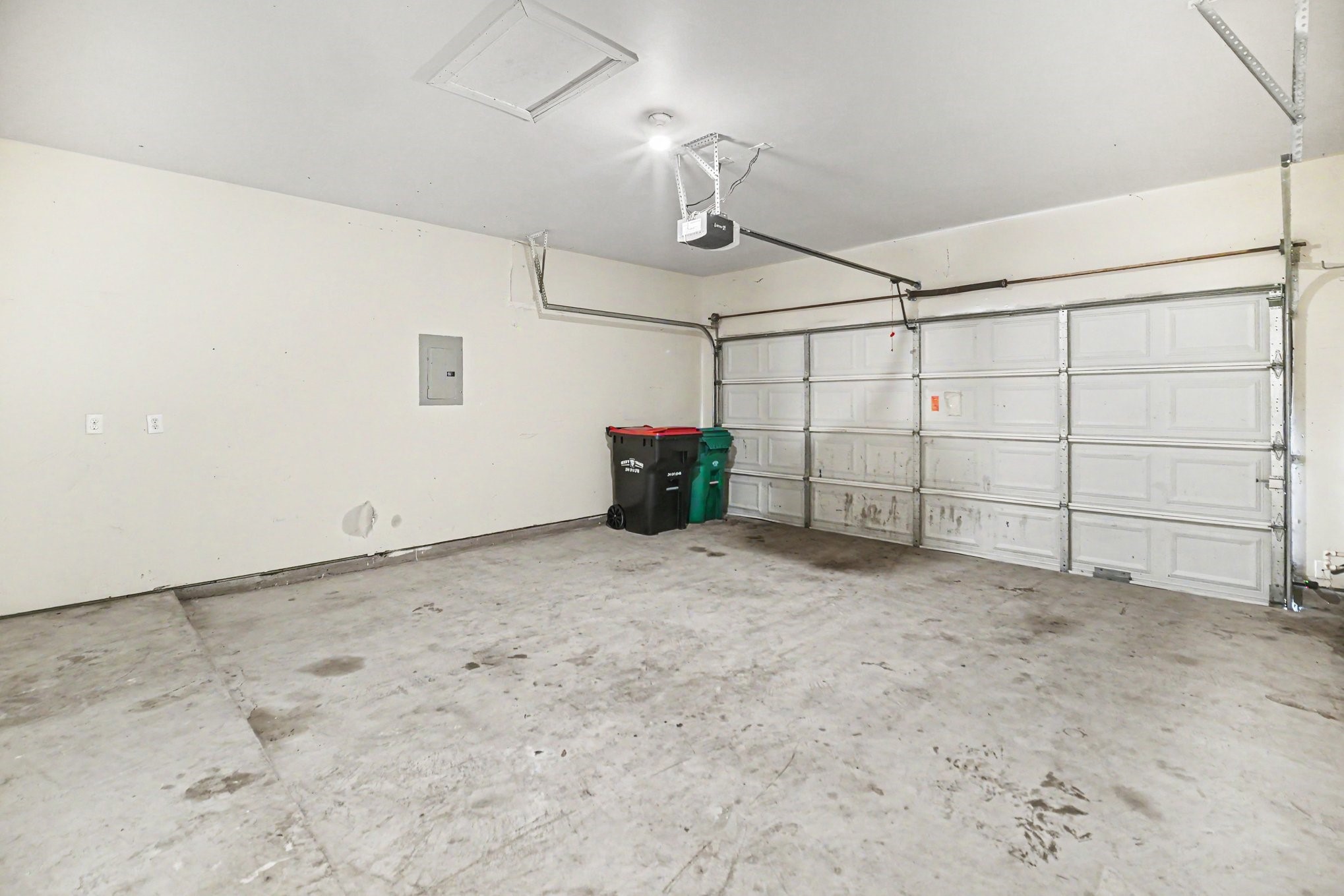 18519 Alemarble Oak Street Property Photo 9