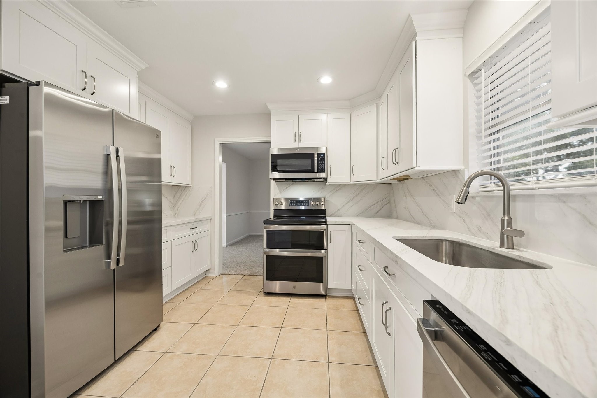 114 Camellia Street Property Photo 7