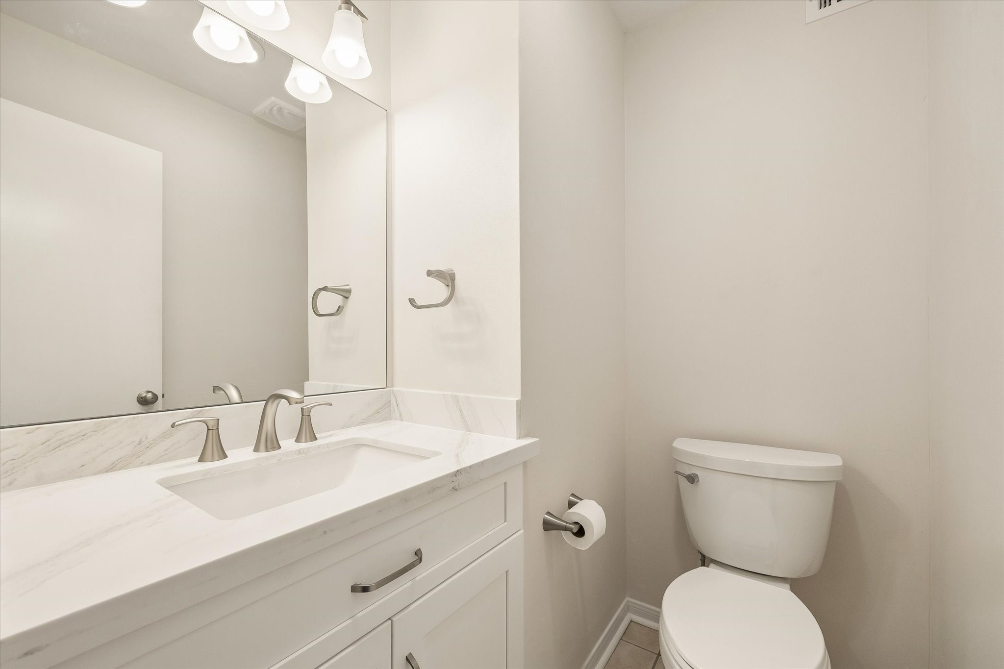 114 Camellia Street Property Photo 12