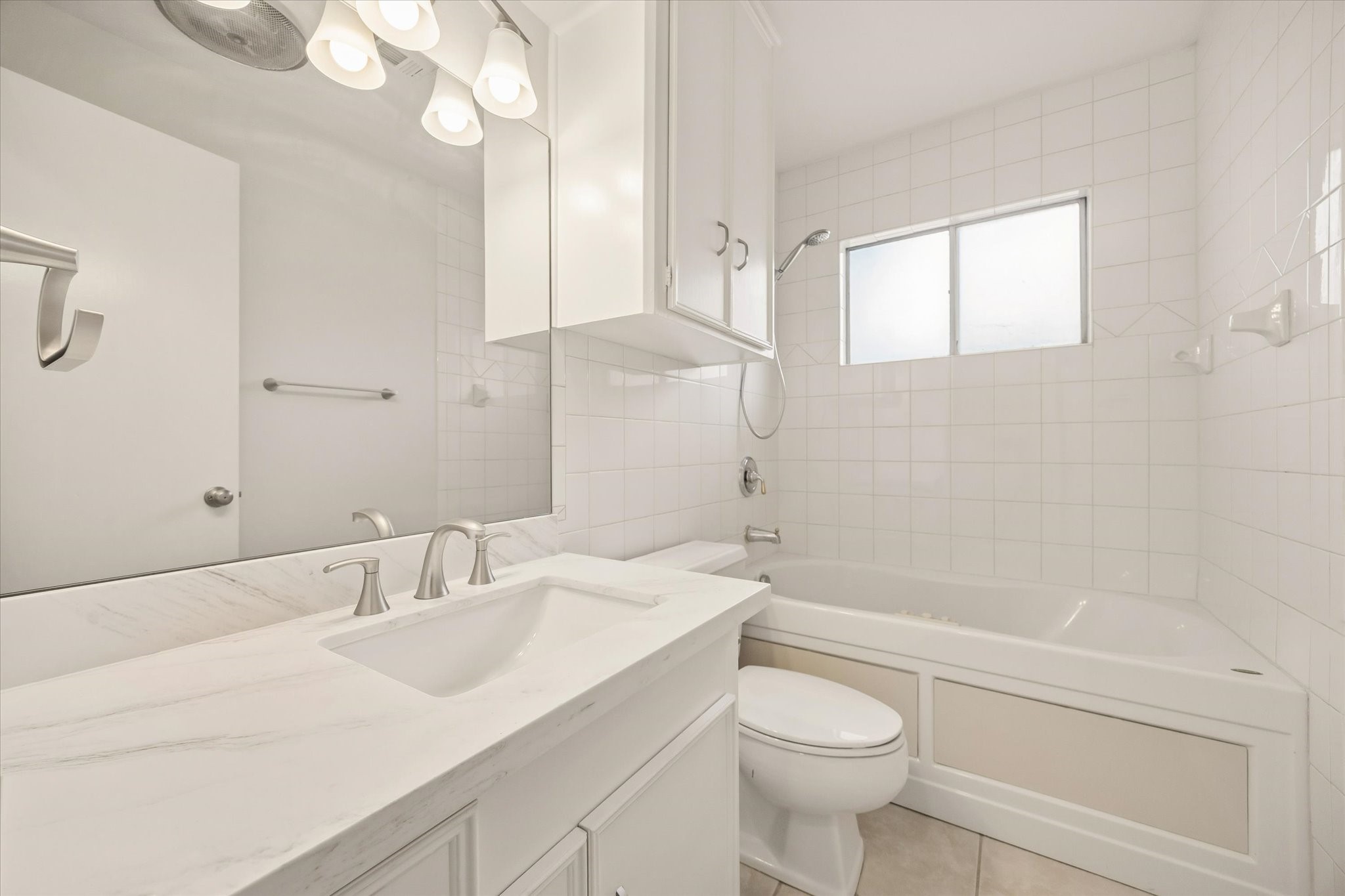 114 Camellia Street Property Photo 18