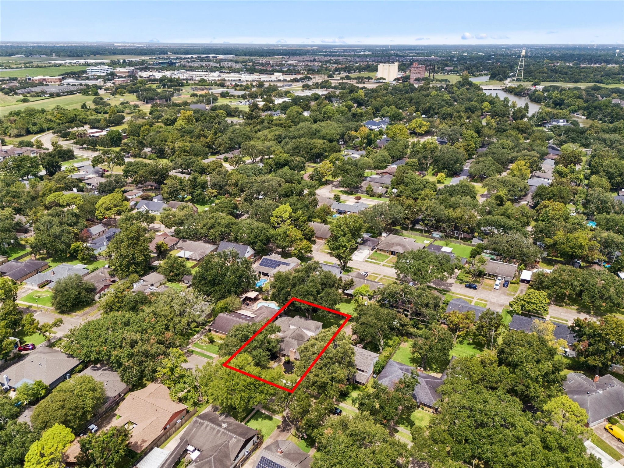 114 Camellia Street Property Photo 23