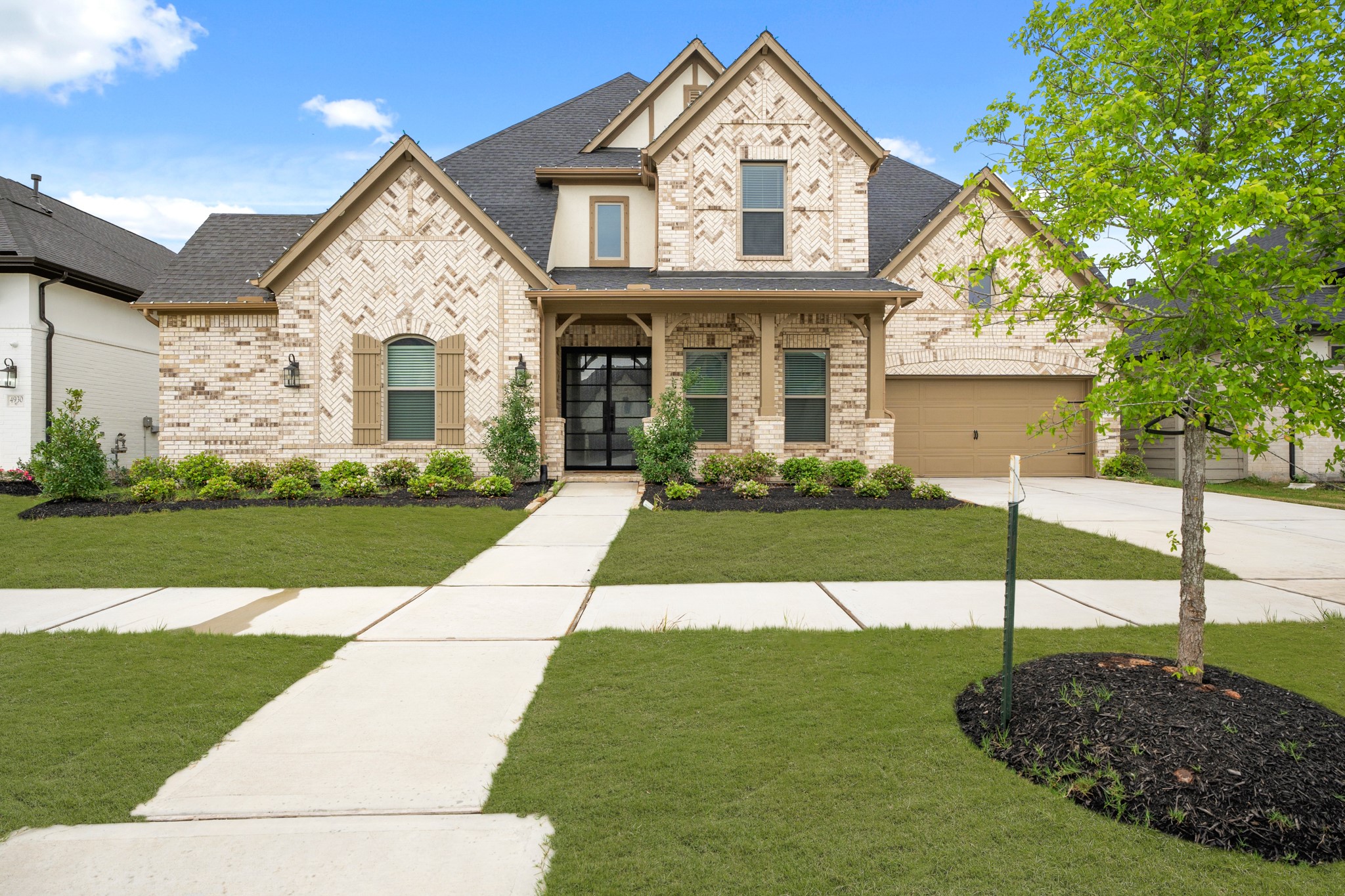4926 Olive Province Lane Property Photo 1