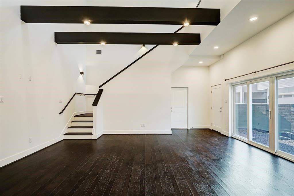 1906 Jack Oak Avenue Property Photo 7