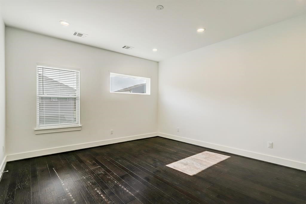 1906 Jack Oak Avenue Property Photo 13