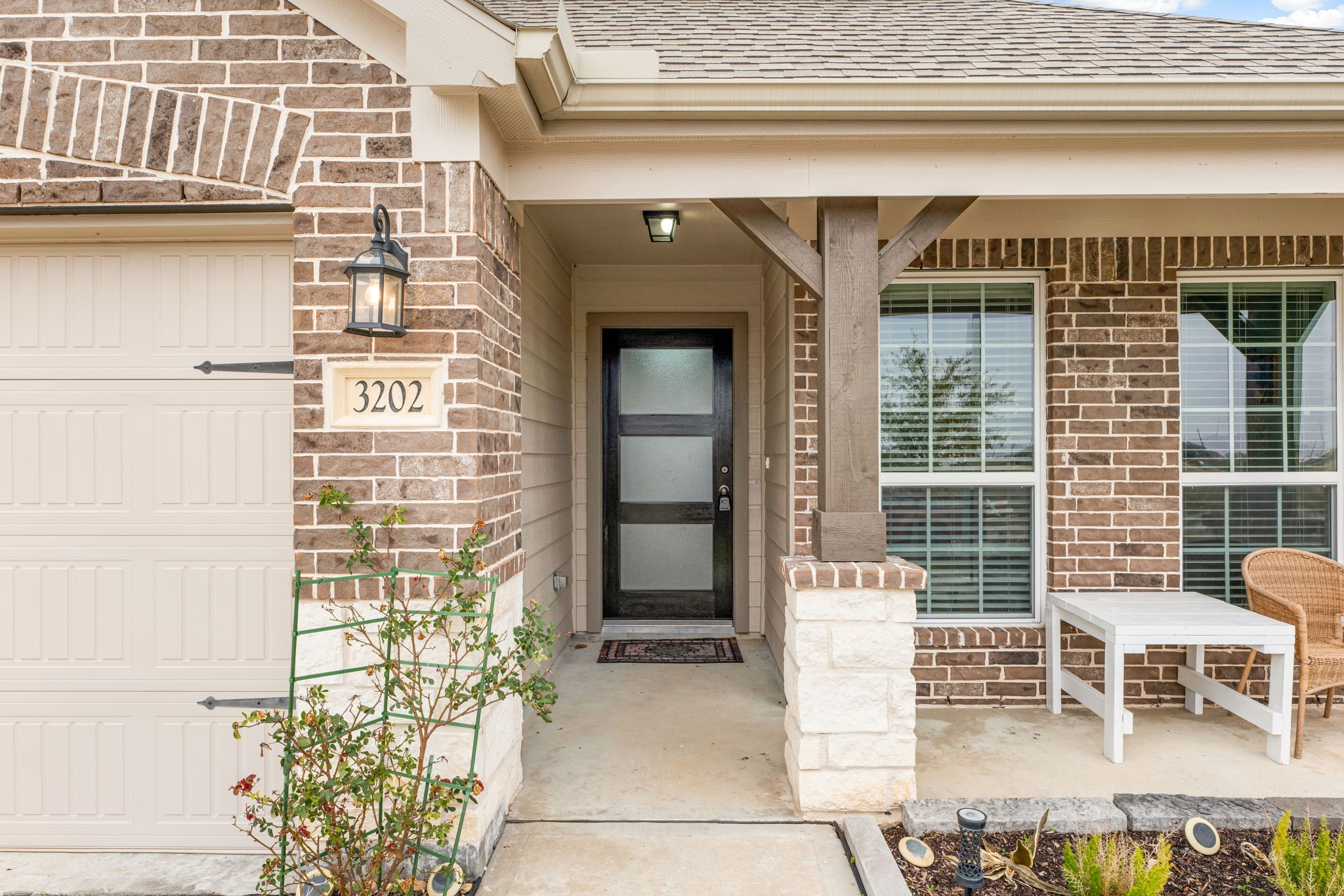 3202 Dawn Redwood Lane Property Photo 3