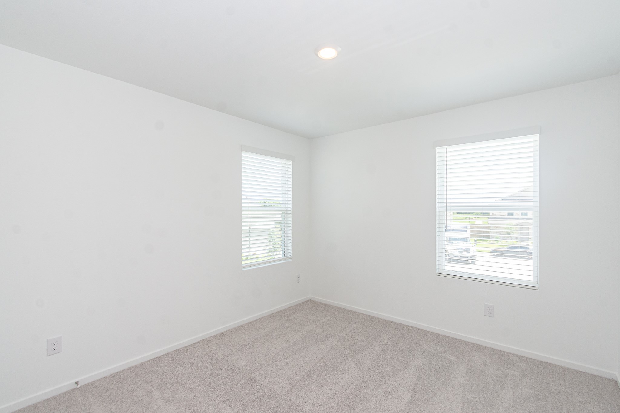 12819 Ivy Creek Ct Property Photo 19