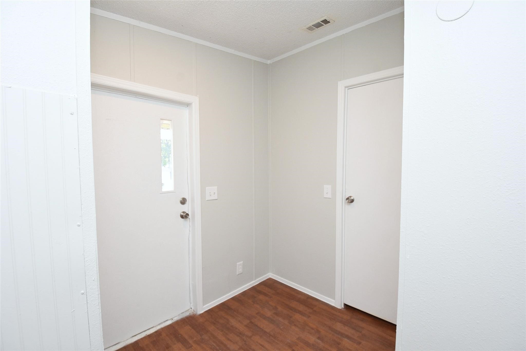 12767 Roy Harris Loop Property Photo 3