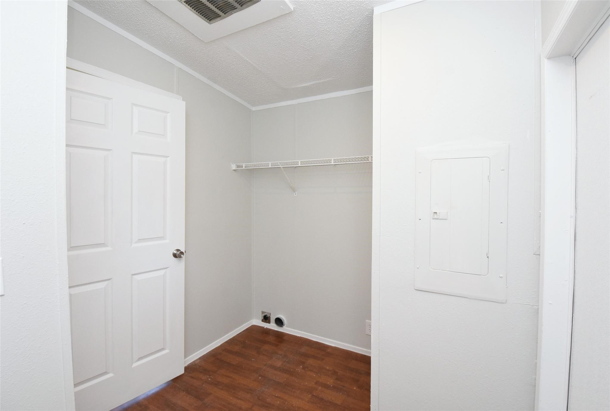 12767 Roy Harris Loop Property Photo 4