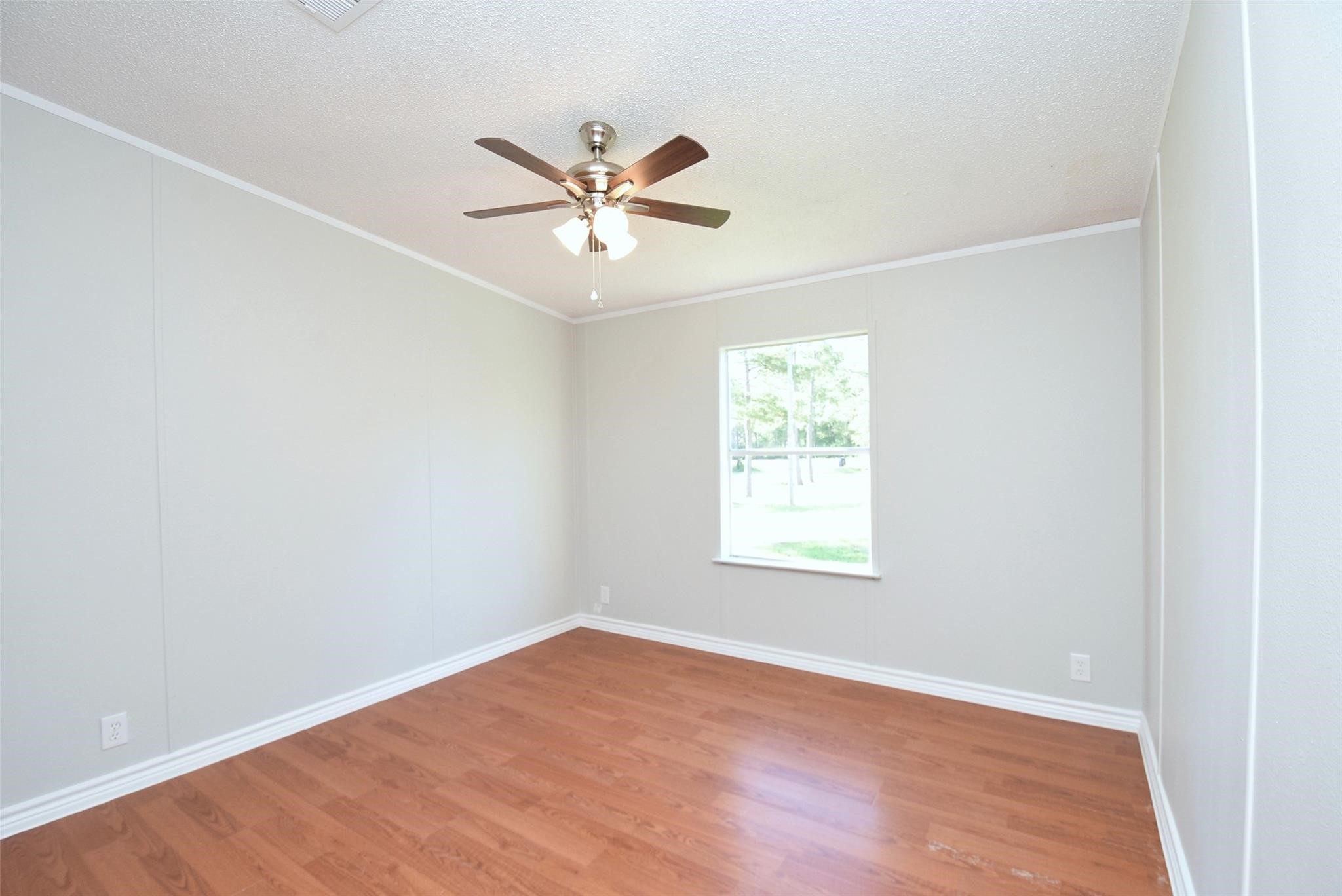 12767 Roy Harris Loop Property Photo 6
