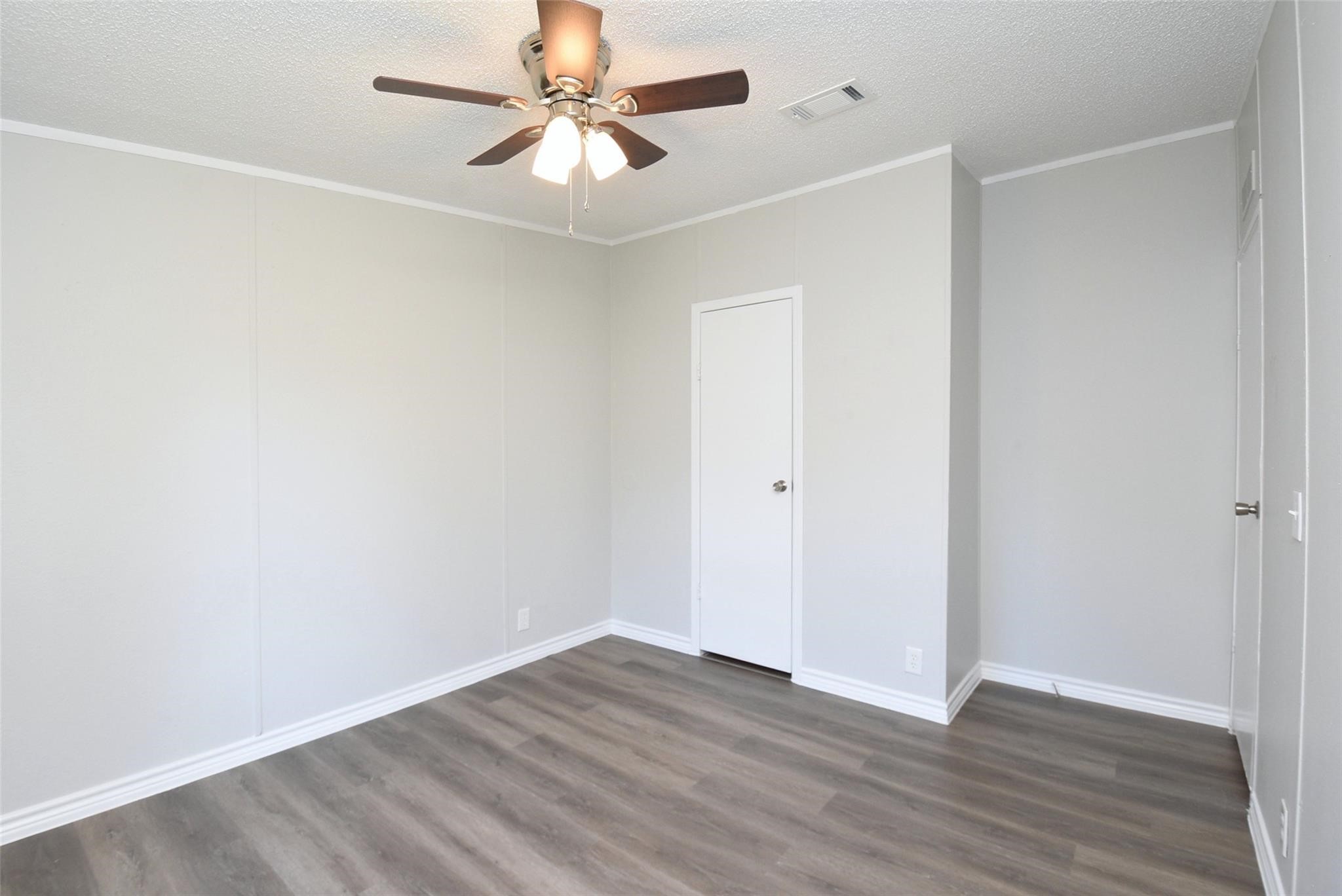 12767 Roy Harris Loop Property Photo 10