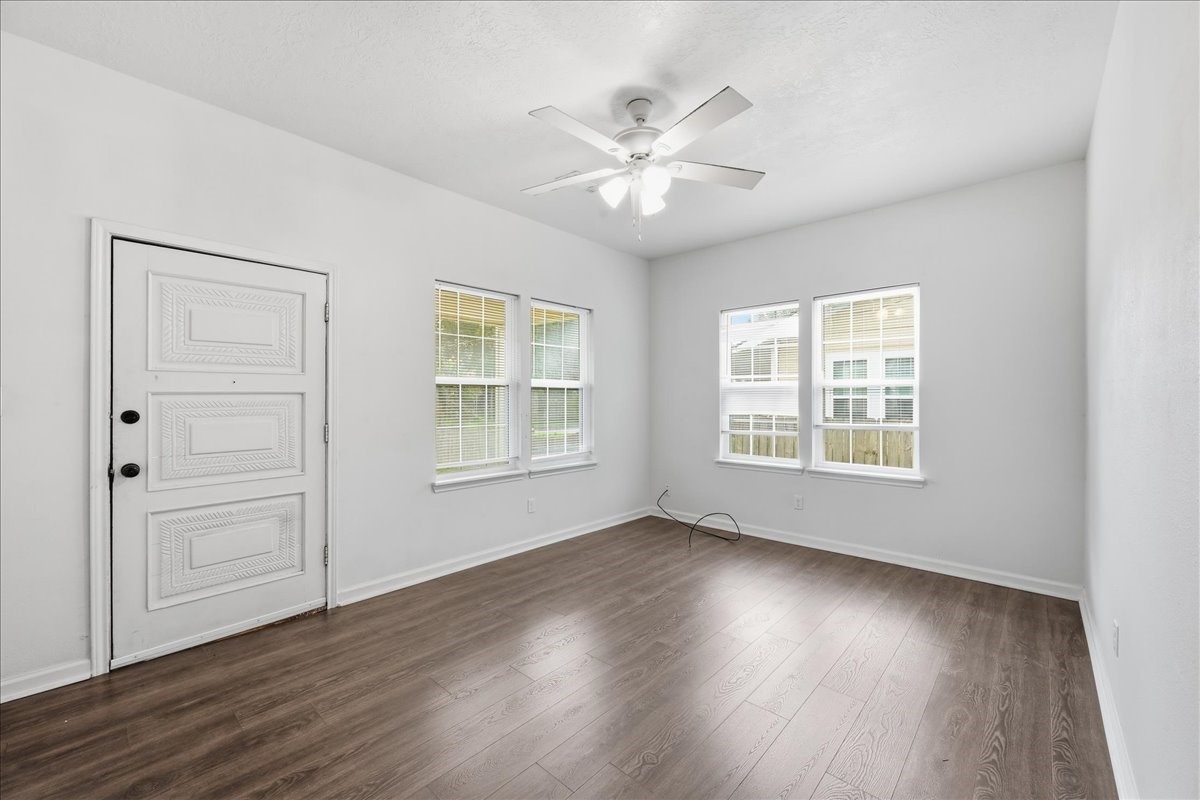 6657 Washington Street Property Photo 5