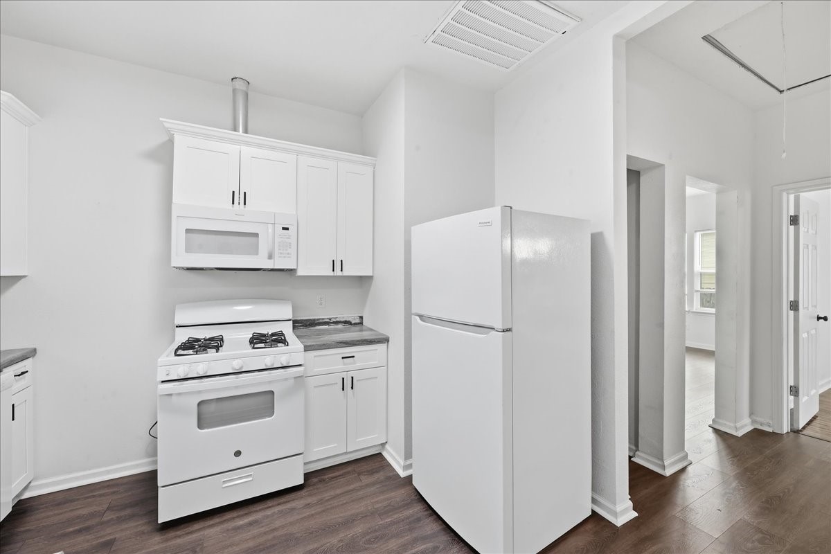 6657 Washington Street Property Photo 11