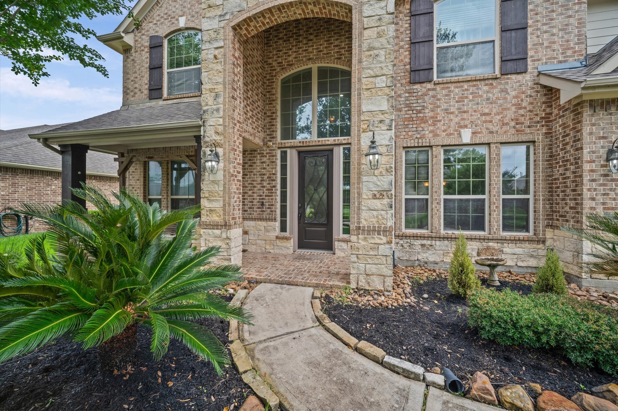 26218 Rustic Woods Lane Property Photo 6