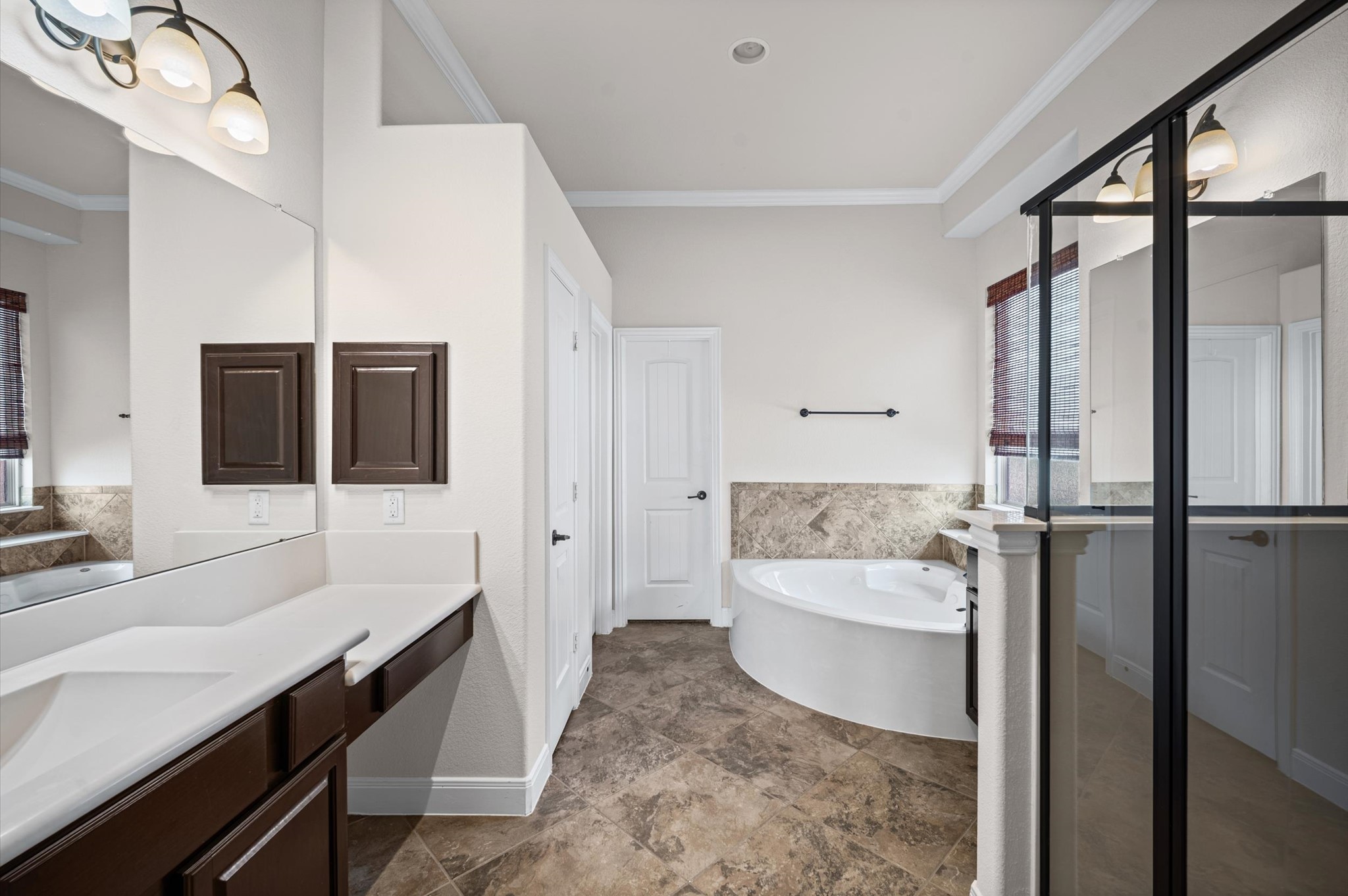 26218 Rustic Woods Lane Property Photo 18