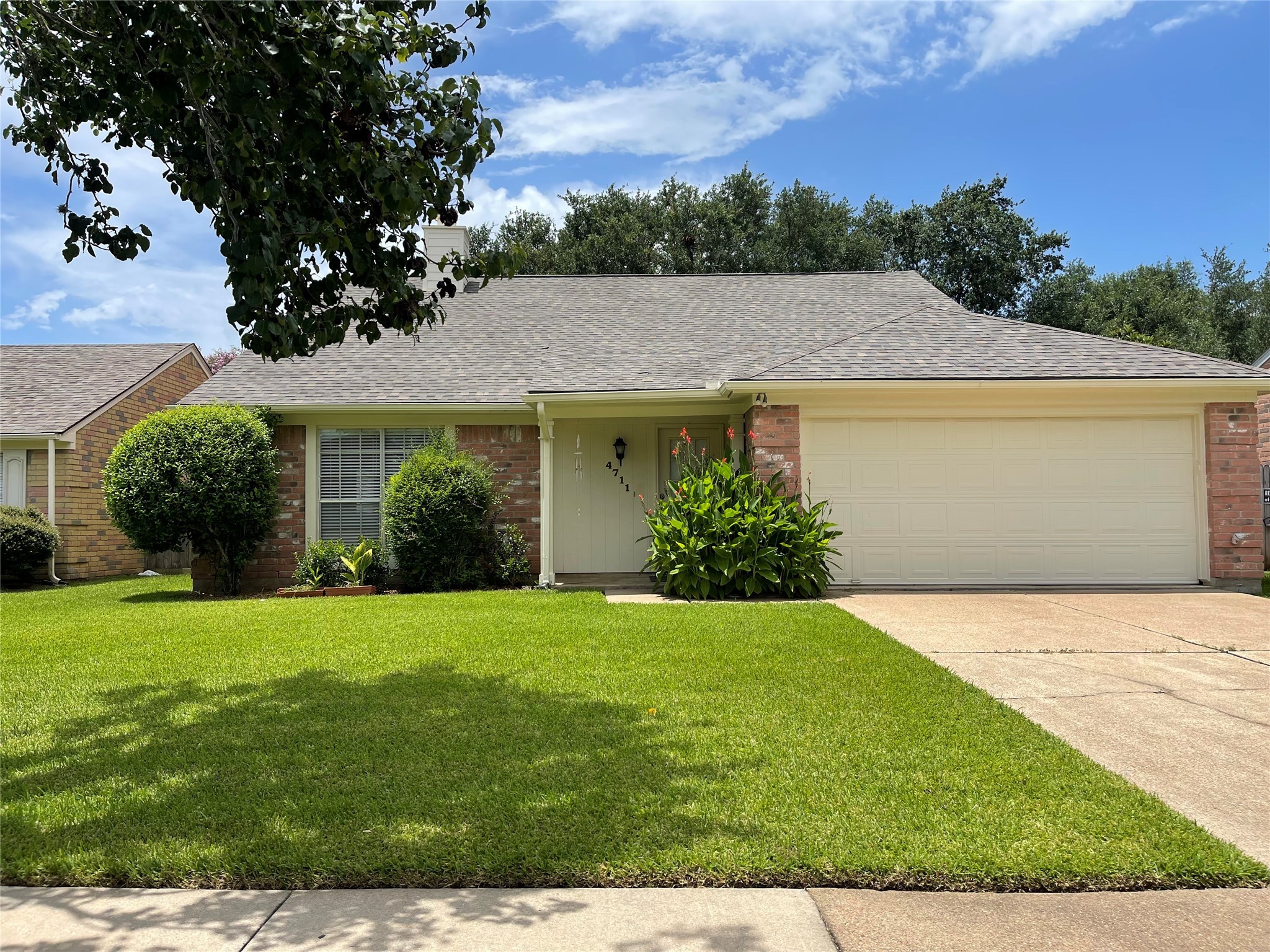4711 Rainbow Run Property Photo 1