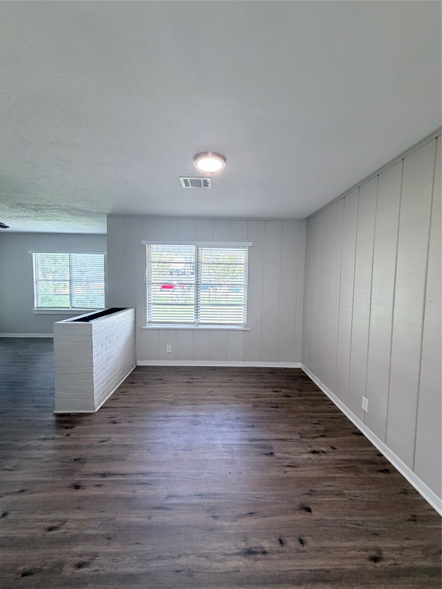 501 Evanston Street Property Photo 9