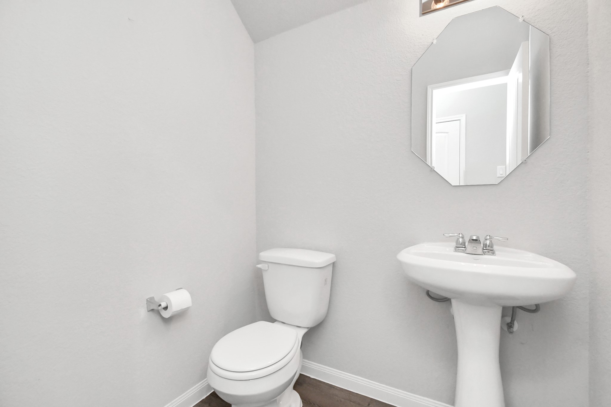 3206 Alberelli Drive Property Photo 14