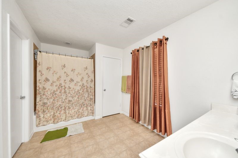 7648 Cocobola Lane Property Photo 24
