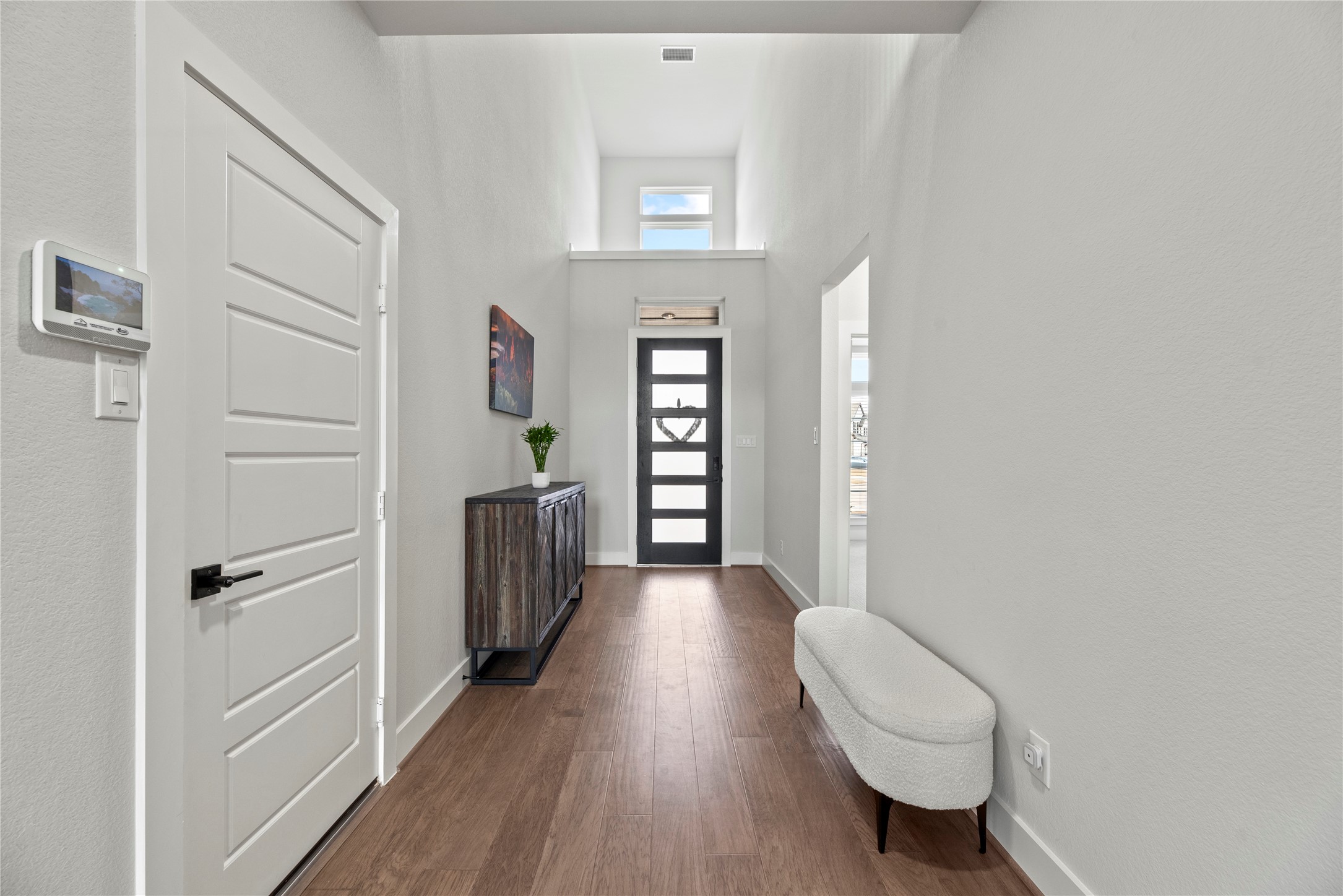 30155 Gold Finch Place Property Photo 4