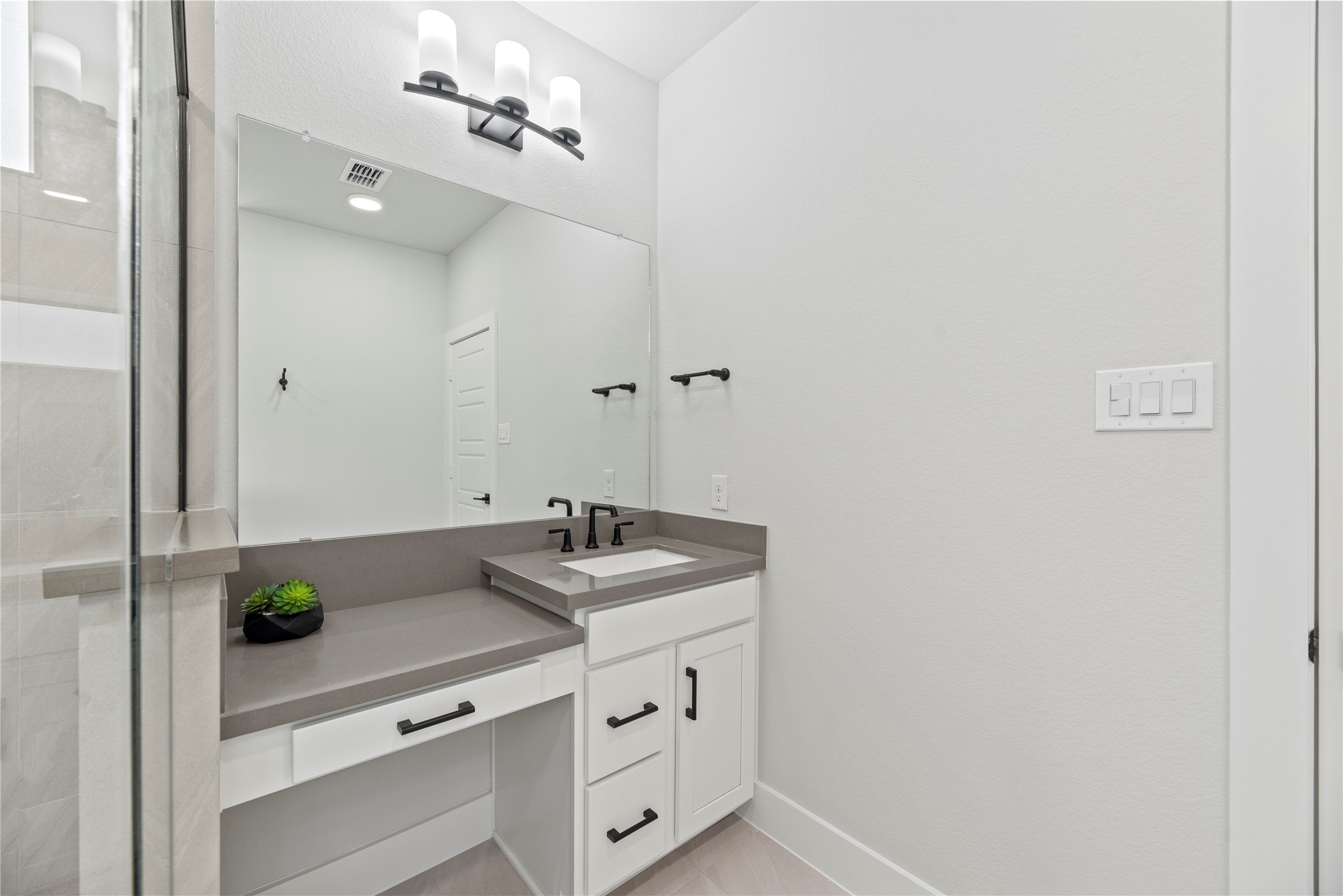 30155 Gold Finch Place Property Photo 17