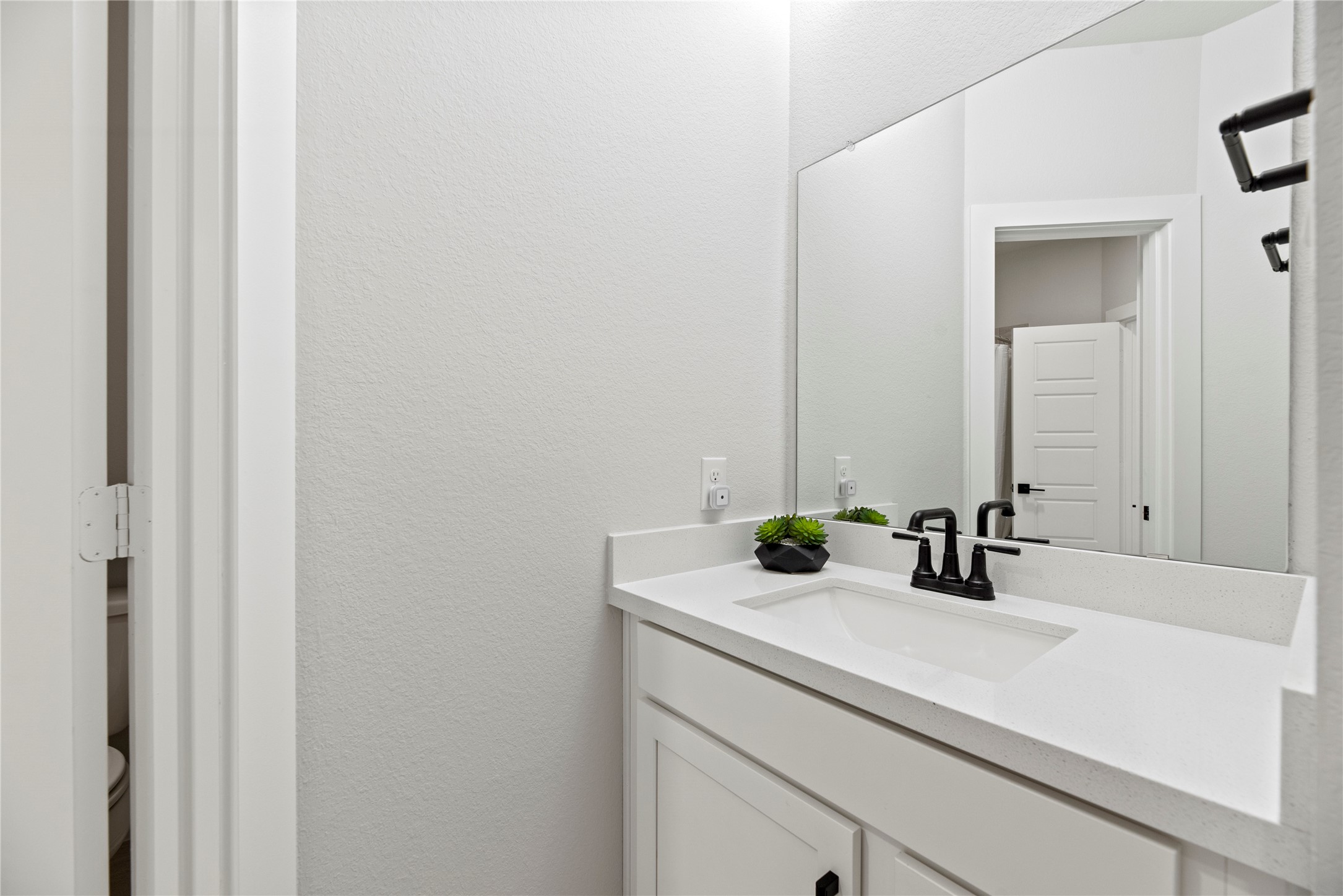 30155 Gold Finch Place Property Photo 28