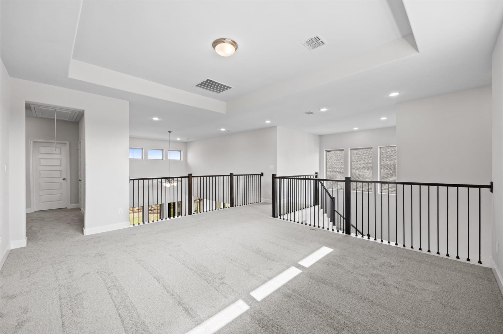21108 Palm Arbor Drive Property Photo 3