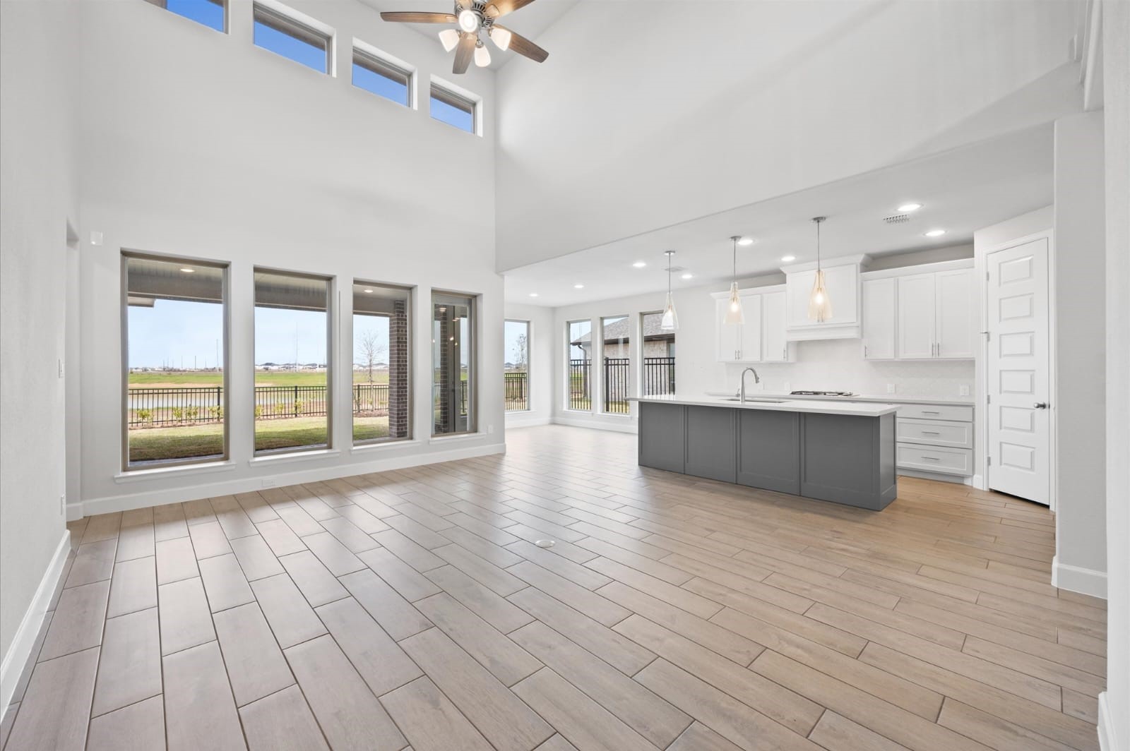 21108 Palm Arbor Drive Property Photo 12