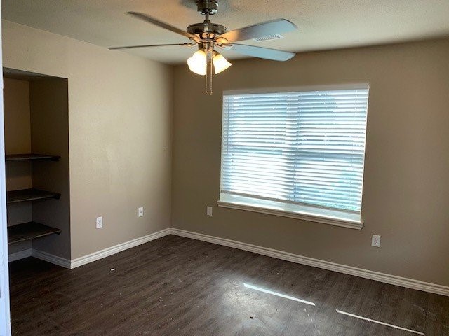 1753 E Henderson Rd Property Photo 4