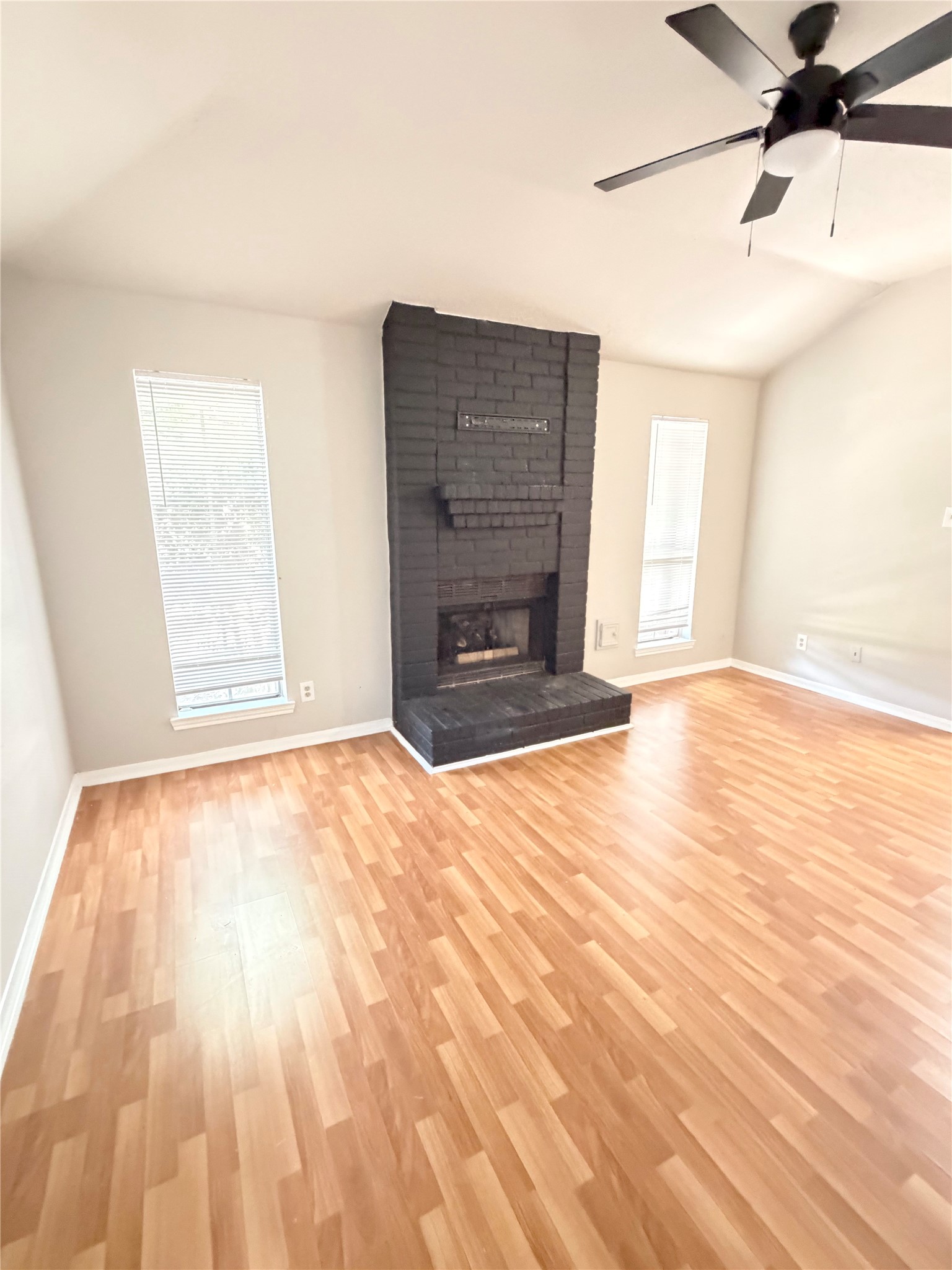 7111 Feather Creek Drive Property Photo 4