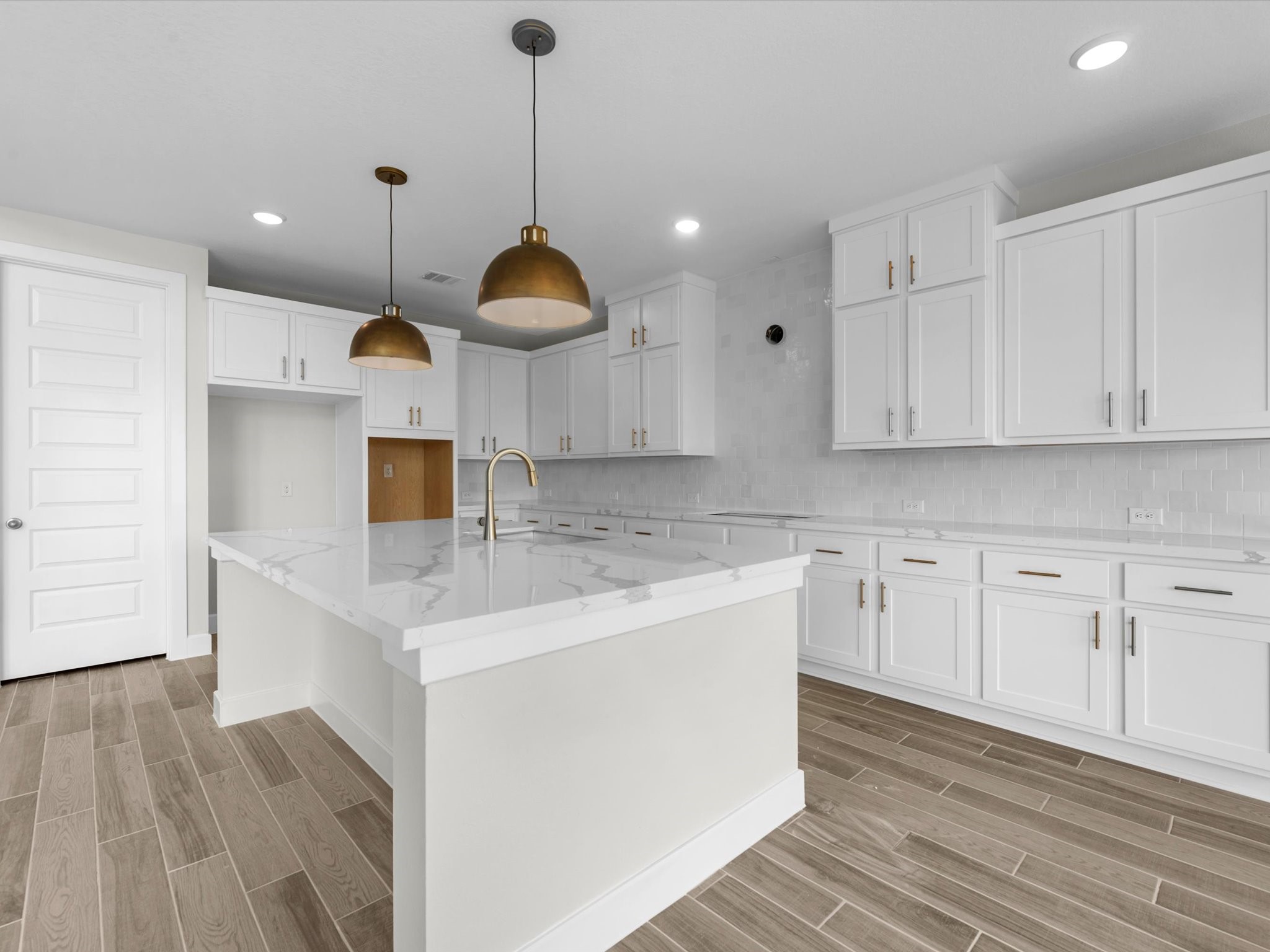 31119 Peony Place Drive Property Photo 8