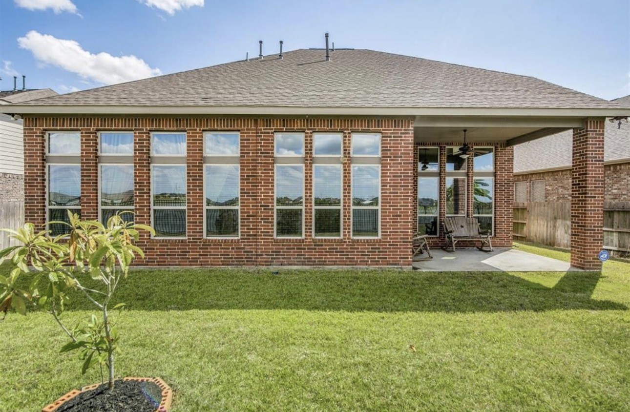 20110 Parker Bend Lane Property Photo 10