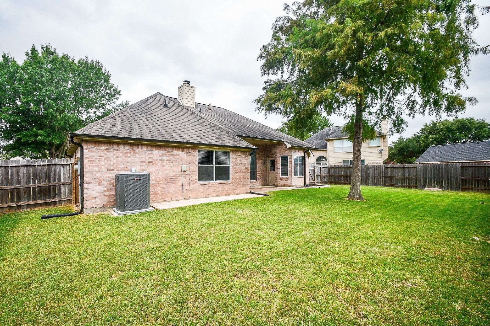 6811 Shelby Oaks Drive Property Photo 7